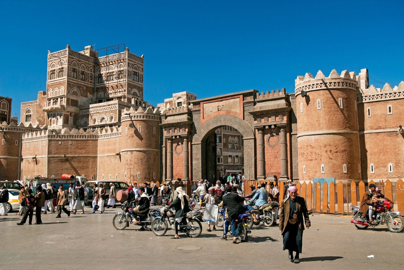 sanaa-city-in-yemen-1600x1071.jpg